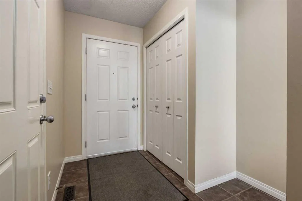 79 Copperfield Court SE, Calgary — photo 2 of 50