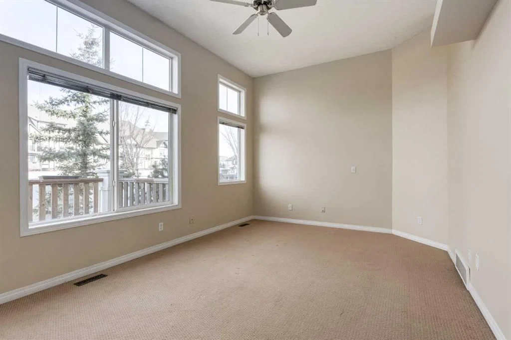 79 Copperfield Court SE, Calgary — photo 4 of 50