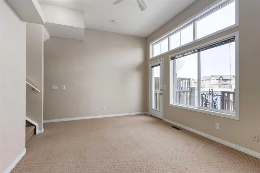 79 Copperfield Court SE, Calgary — photo 5 of 50