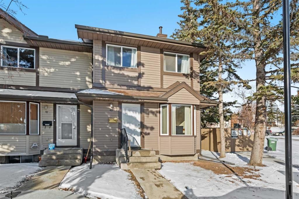 49 Range Gardens NW, Calgary — photo 2 of 38
