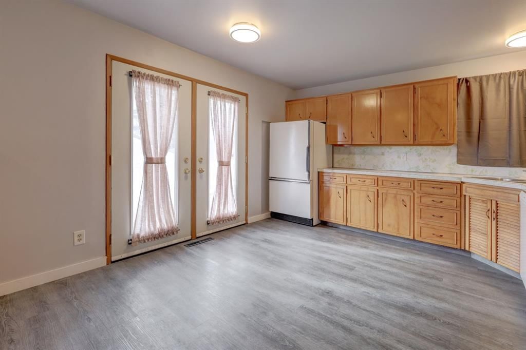 4723 Marbury Place NE, Calgary — photo 4 of 27