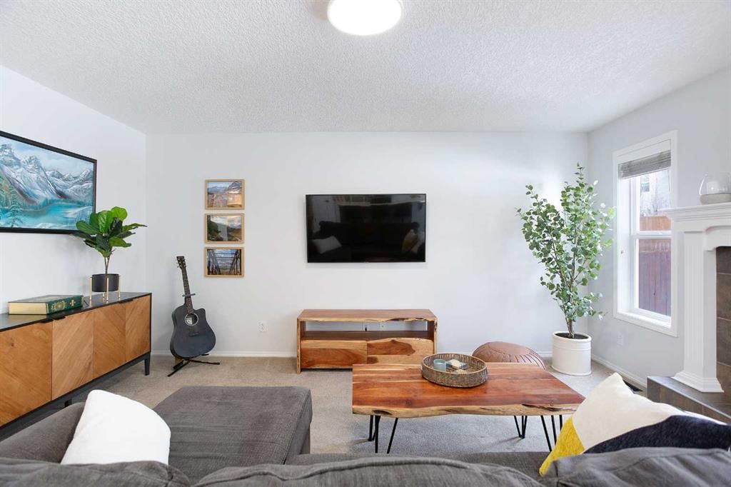 54 Springborough Point SW, Calgary — photo 4 of 44