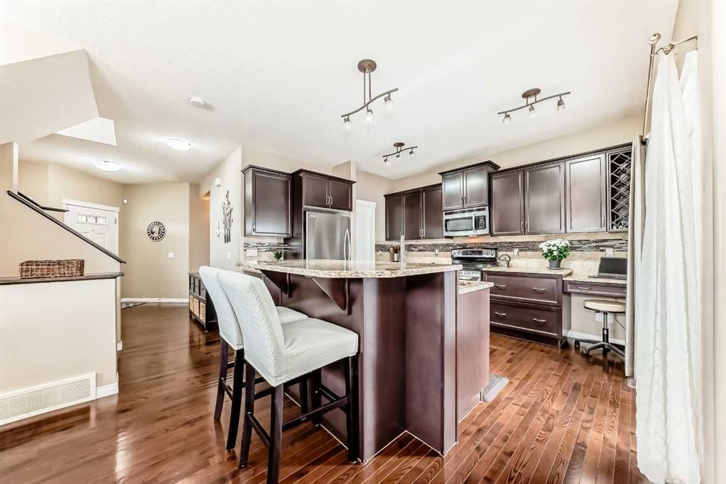 301 Kincora Glen Rise NW, Calgary — photo 5 of 50