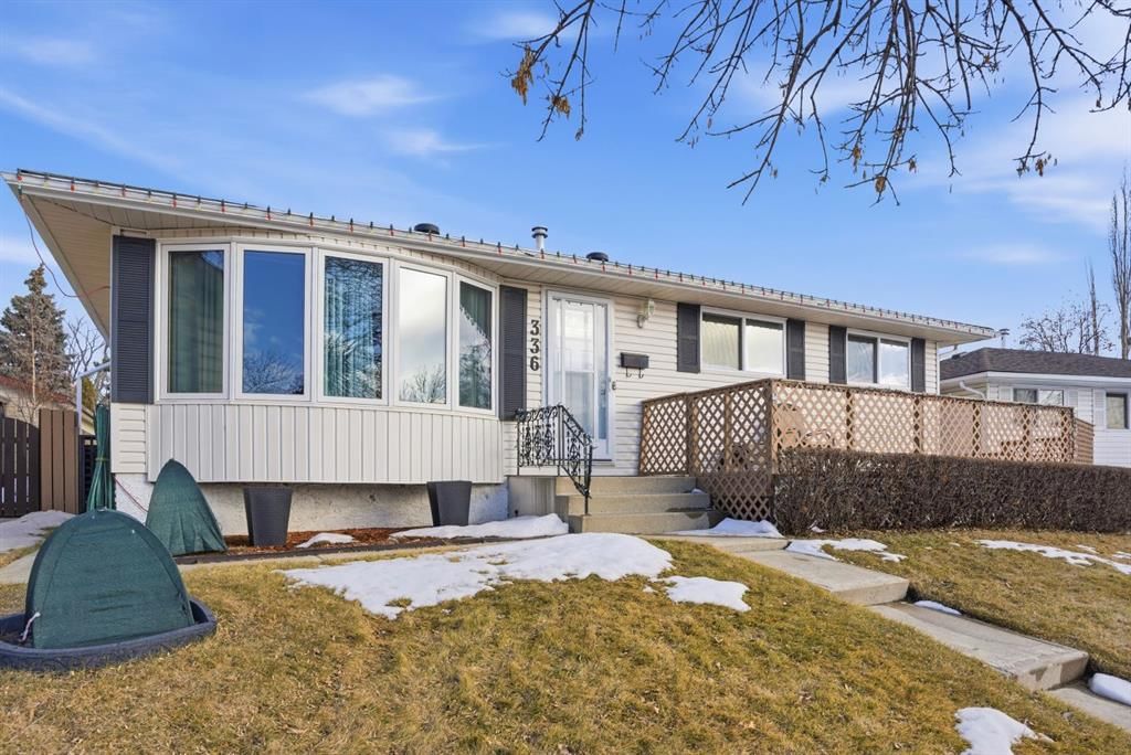 336 Whiteview Close NE, Calgary — photo 3 of 41