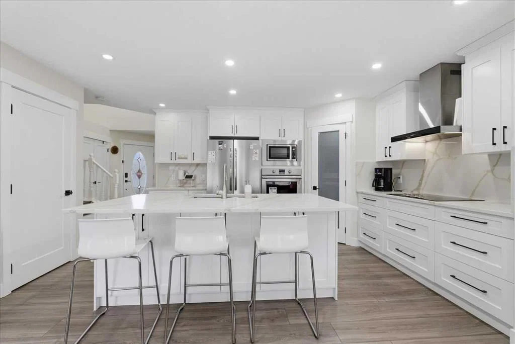 147 Coral Springs Court NE, Calgary — photo 3 of 45