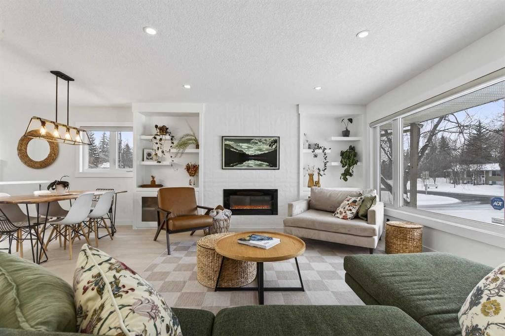 812 Acadia Drive SE, Calgary — photo 5 of 50