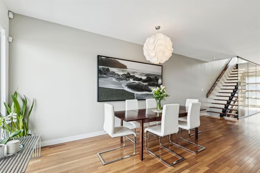 2132 27 Avenue SW, Calgary — photo 5 of 37