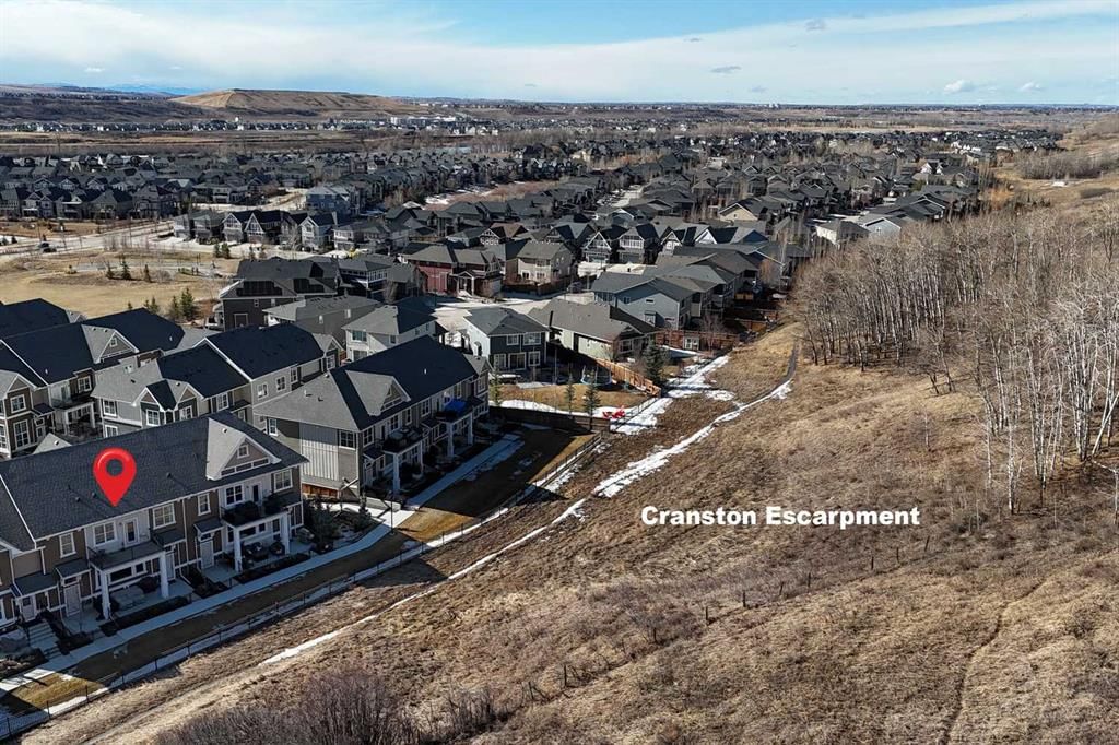 718 Cranbrook Walk SE, Calgary — photo 2 of 29