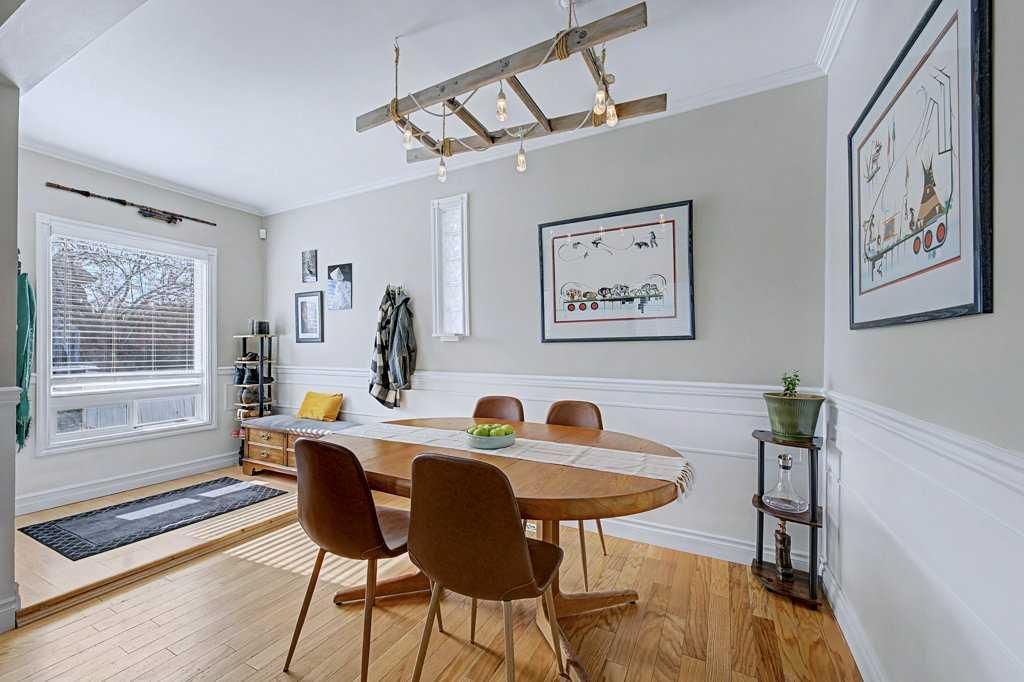 134 30 Avenue NW, Calgary — photo 4 of 42