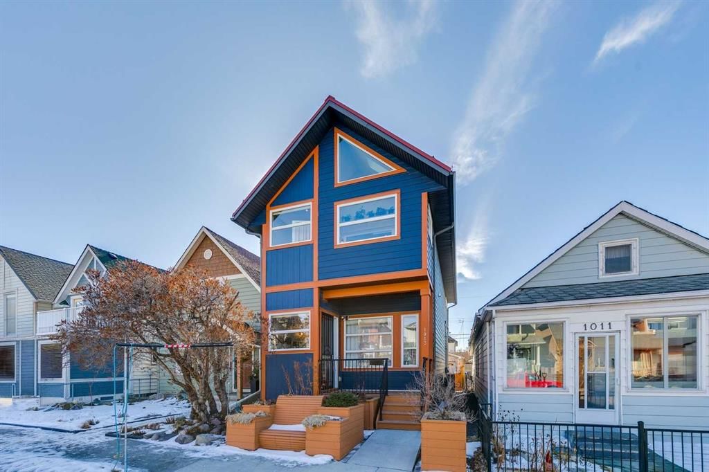 1013 19 Avenue SE, Calgary — photo 2 of 37