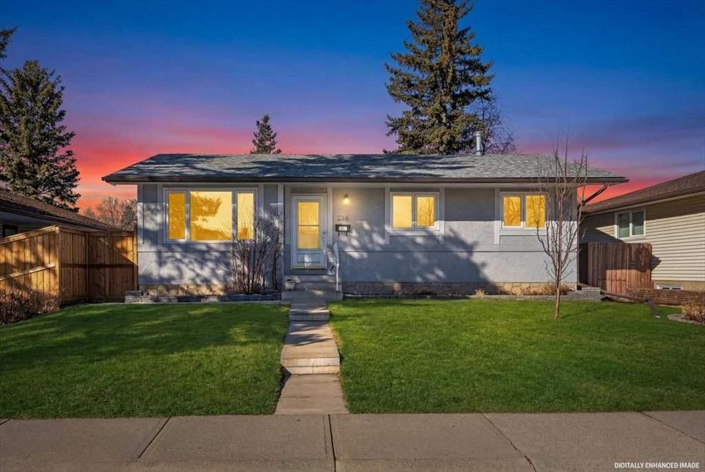 215 Pinegrove Close NE, Calgary — main listing photo