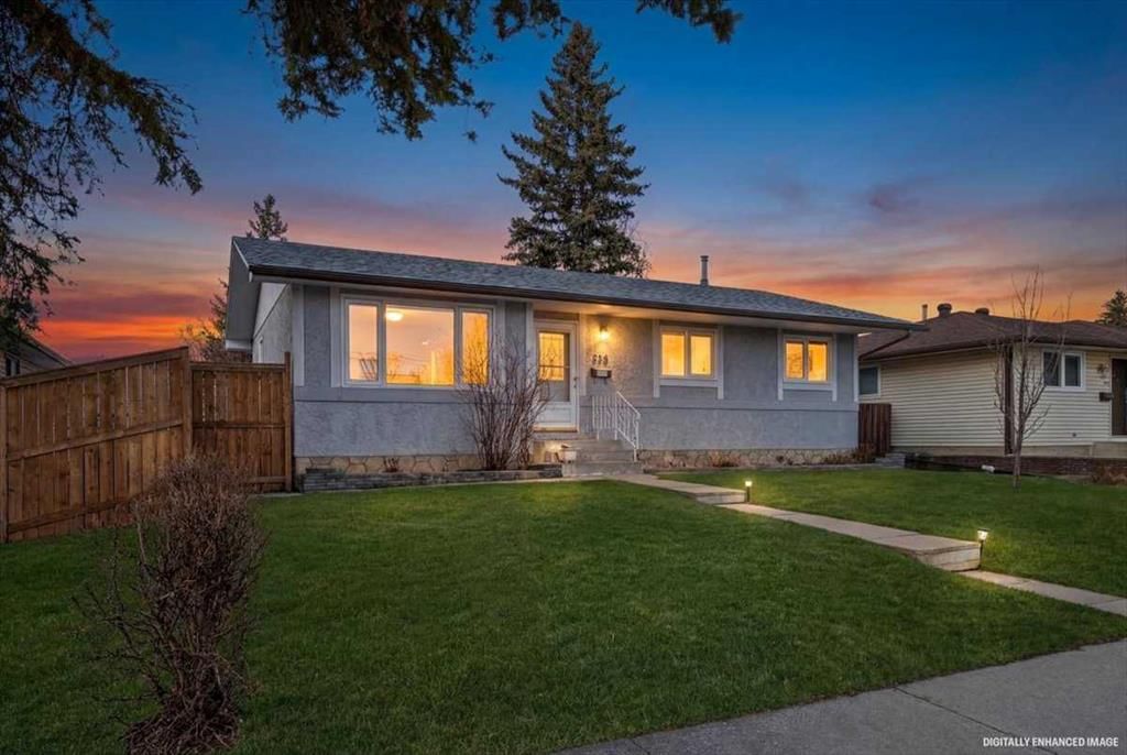 215 Pinegrove Close NE, Calgary — photo 2 of 48