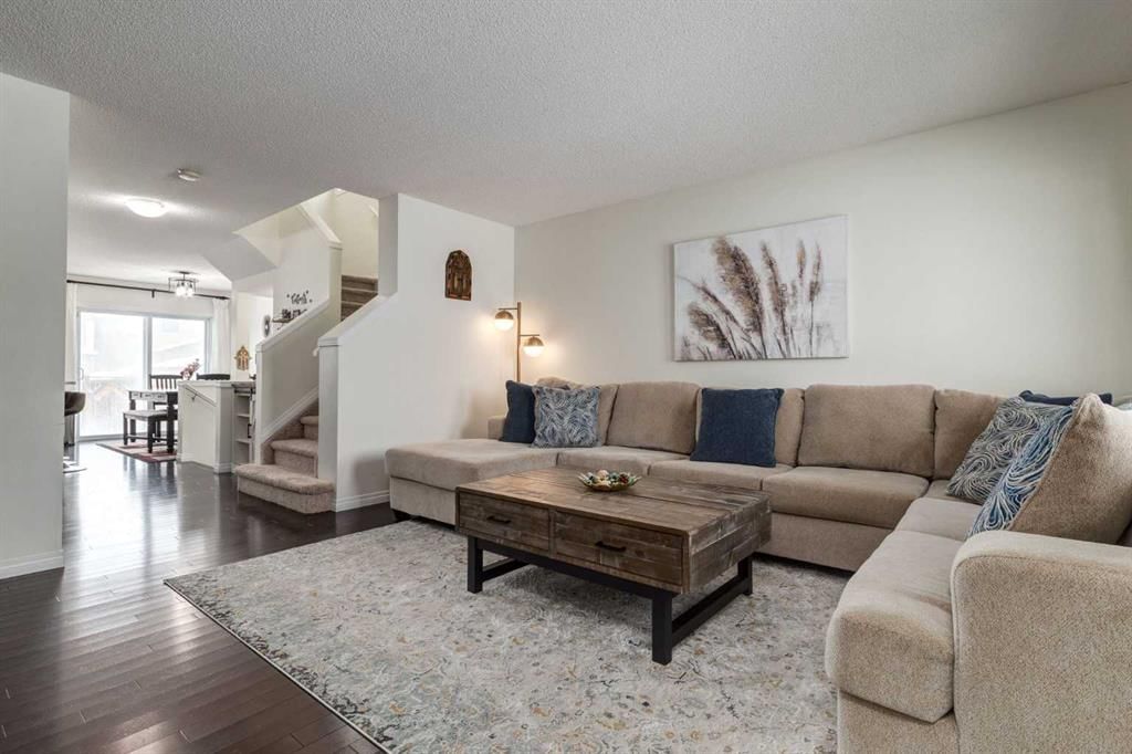 67 Elgin Meadows Park SE, Calgary — photo 4 of 26