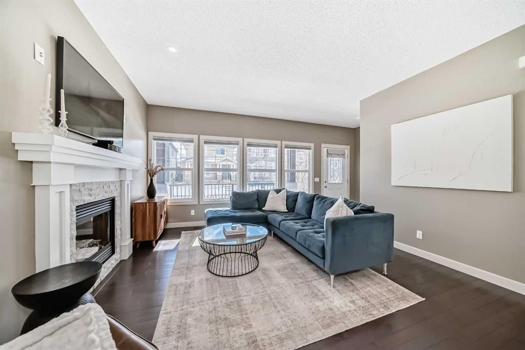 90 Evanspark Road NW, Calgary — photo 5 of 43
