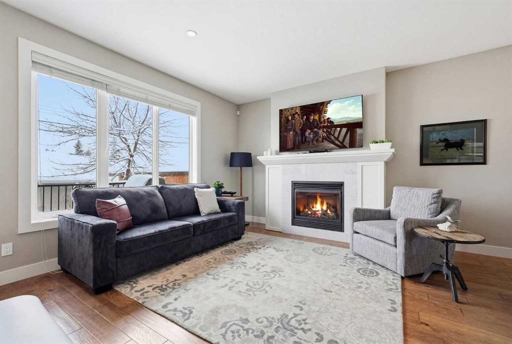 1626B 41 Street SW, Calgary — photo 4 of 37