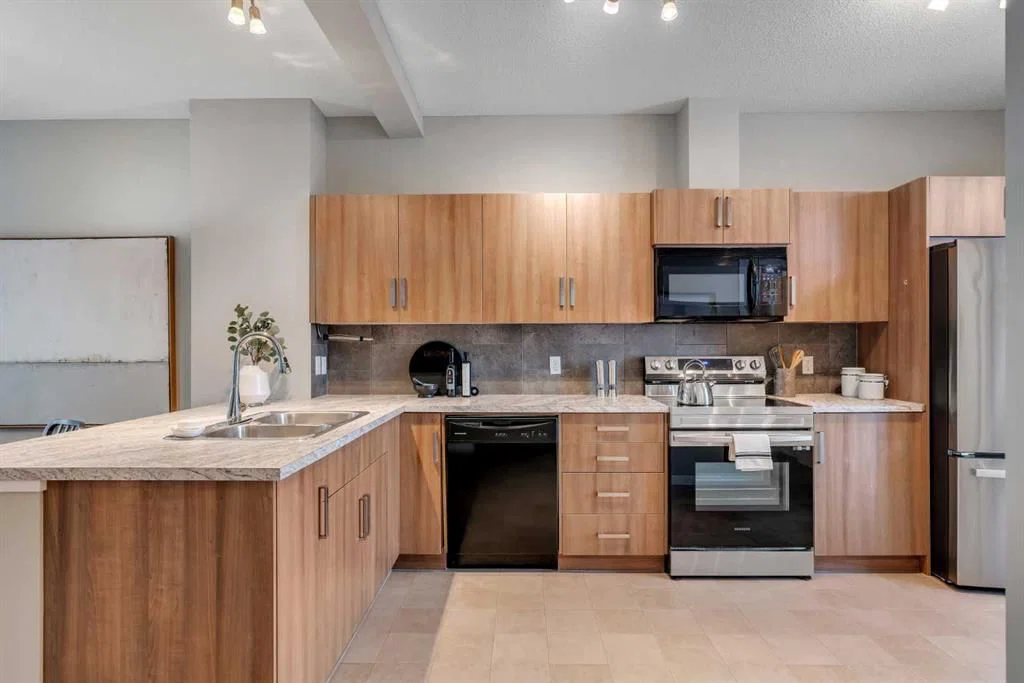 34 New Brighton Point SE, Calgary — photo 5 of 42