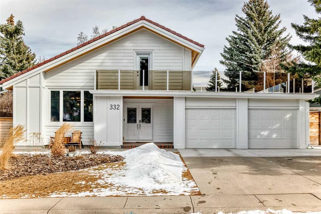 332 Varsity Close NW, Calgary — main listing photo