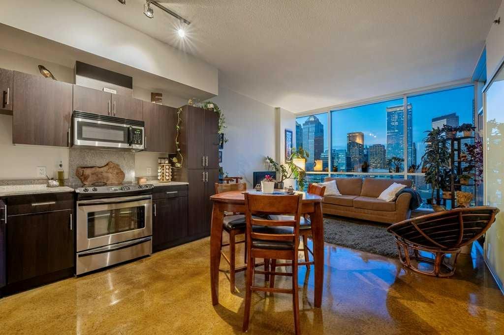 1703, 135 13 Avenue SW, Calgary — photo 3 of 38