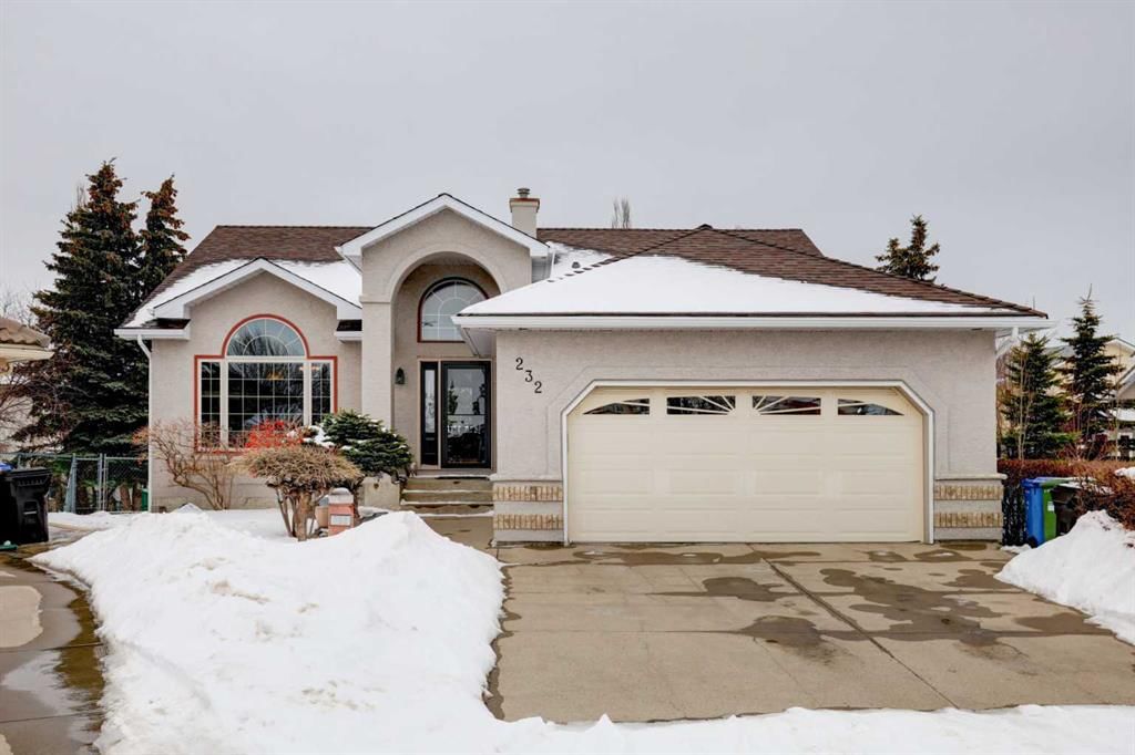232 Hampshire Place NW, Calgary — main listing photo