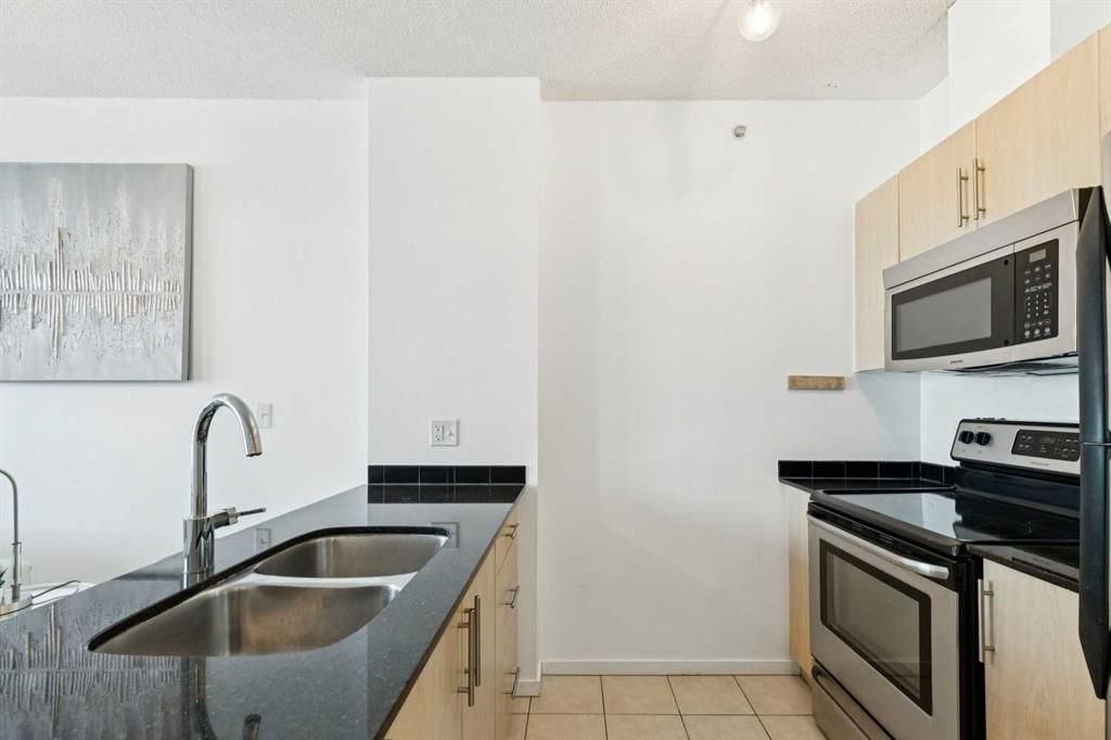 312, 325 3 Street SE, Calgary — photo 4 of 25