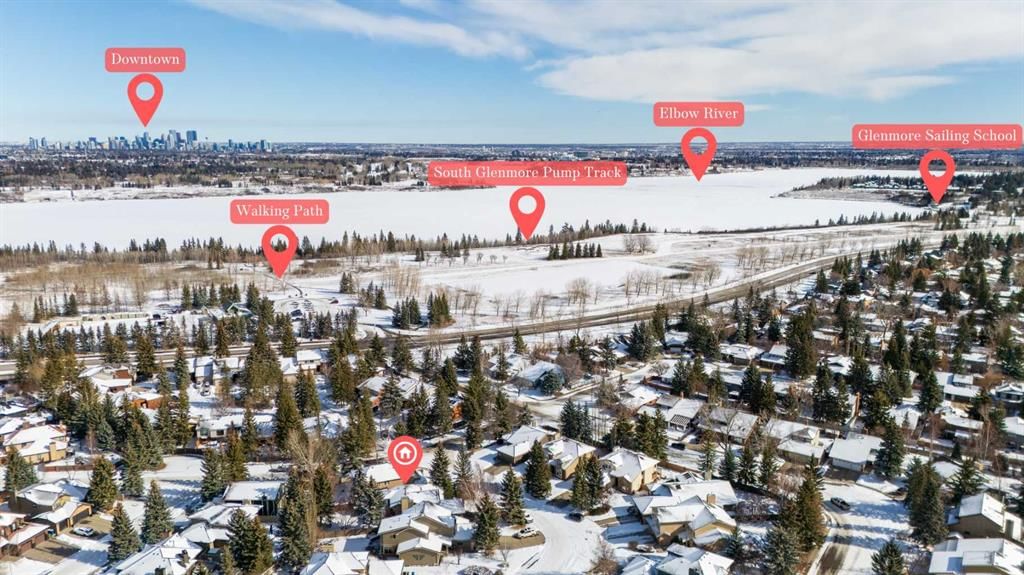 30 Oakmount Court SW, Calgary — photo 3 of 50