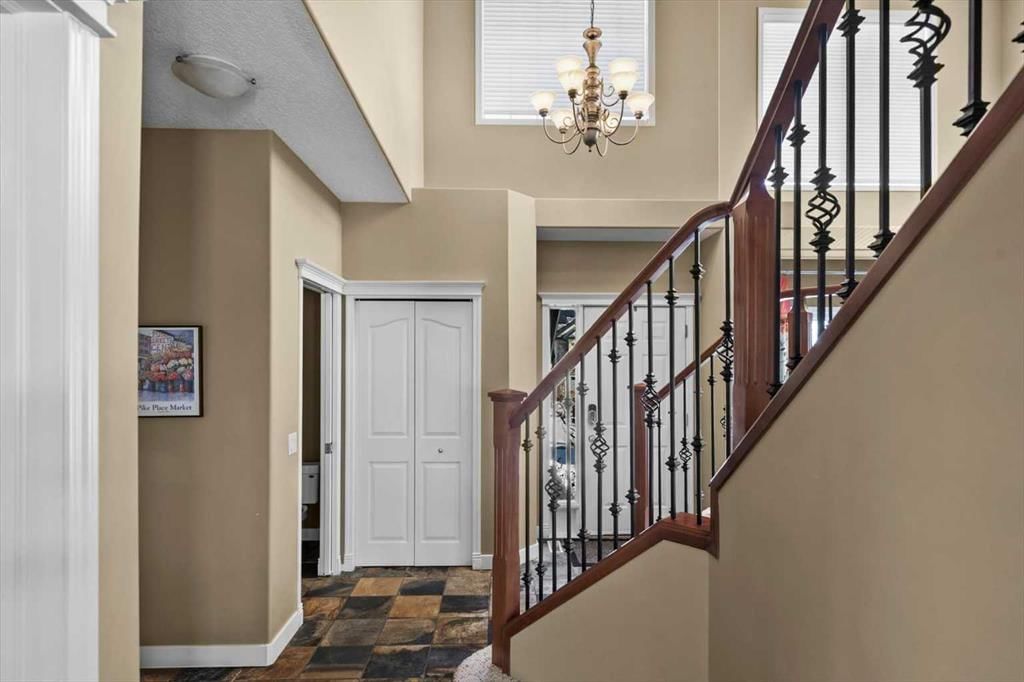 290 Tuscany Ridge Park NW, Calgary — photo 2 of 50