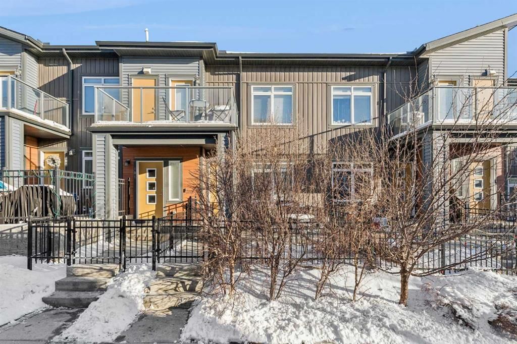 99 Sage Bluff Circle NW, Calgary — photo 2 of 34