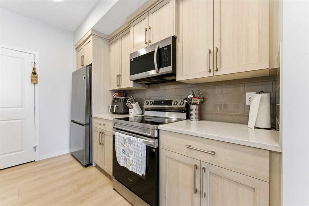4318, 550 Belmont Street SW, Calgary — photo 5 of 21