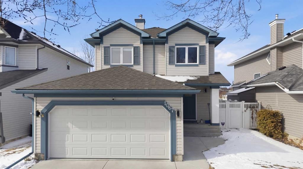 1067 Coventry Drive NE, Calgary — main listing photo