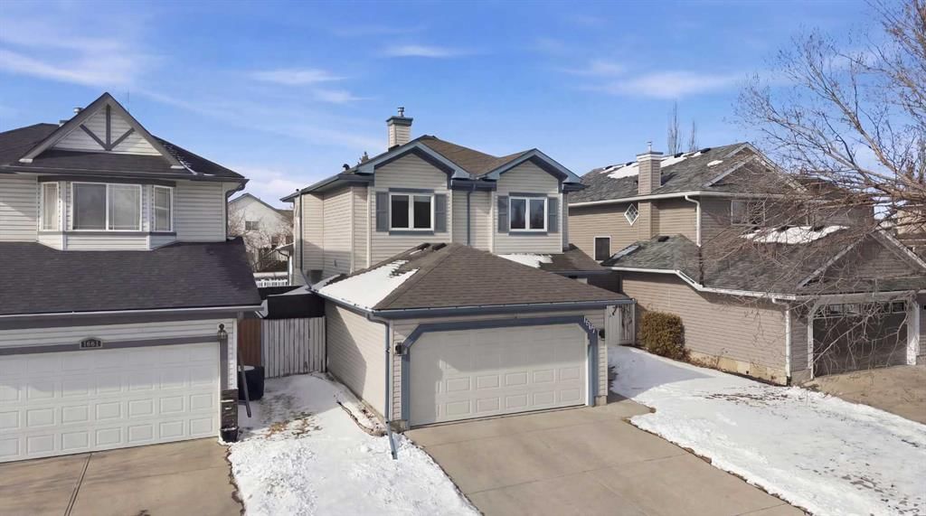 1067 Coventry Drive NE, Calgary — photo 2 of 47