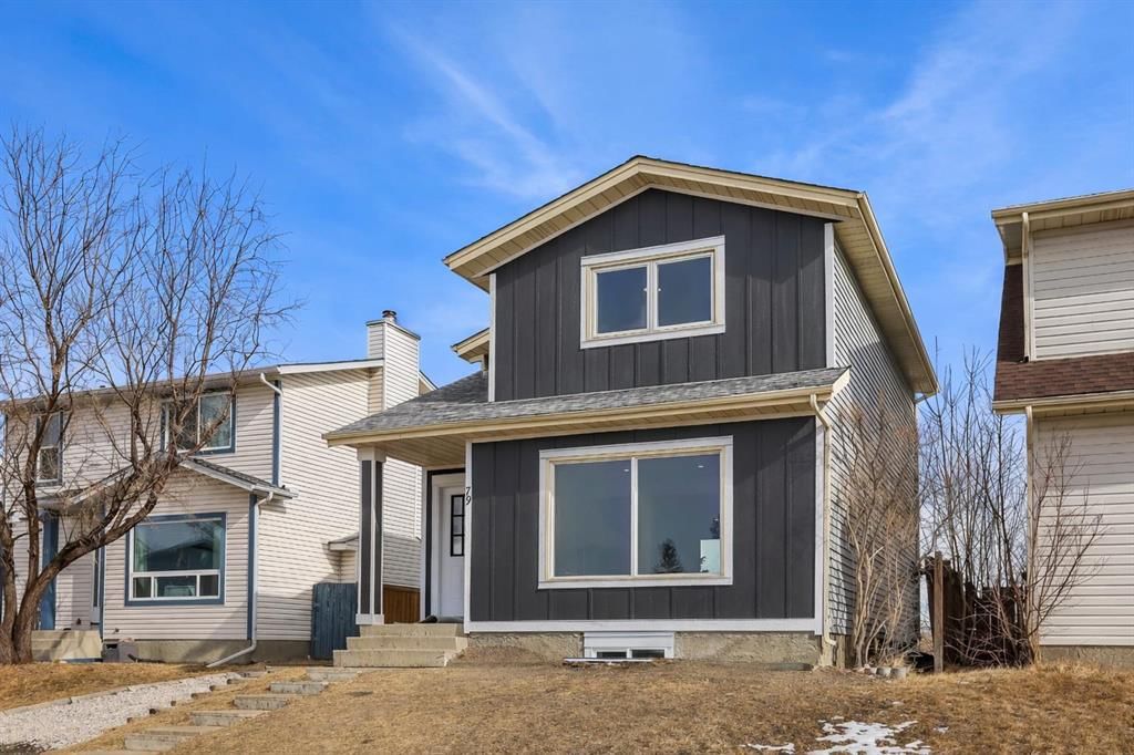 79 Aberdare Road NE, Calgary — photo 2 of 44