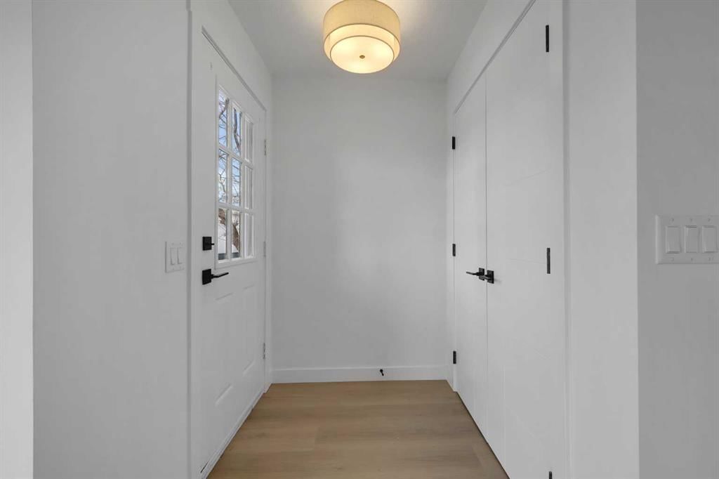 79 Aberdare Road NE, Calgary — photo 3 of 44