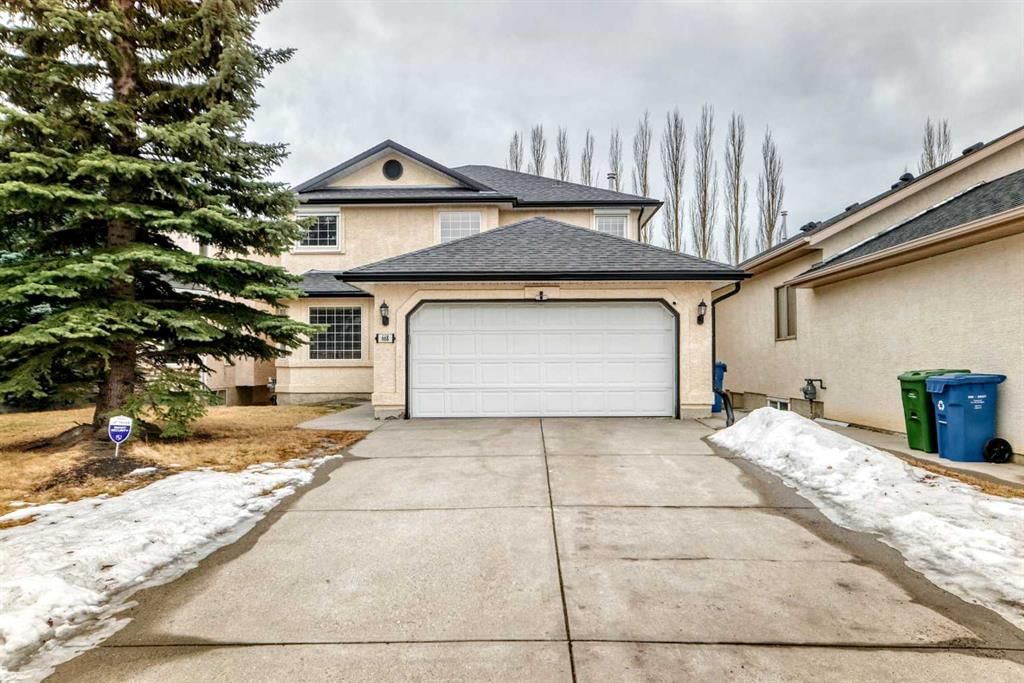 668 Scimitar Bay NW, Calgary — main listing photo