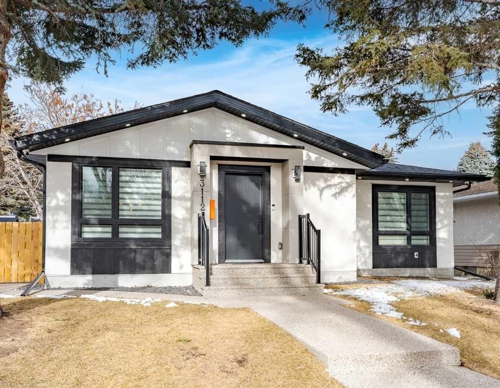 3112 Brentwood Boulevard NW, Calgary — main listing photo