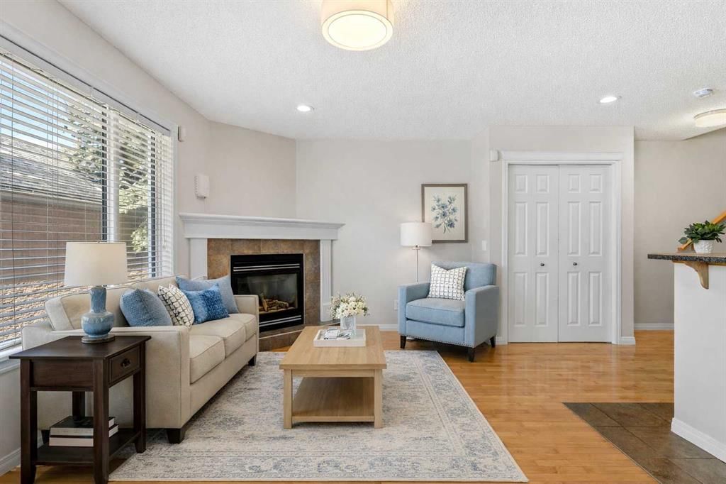 2, 2023 24 Street SW, Calgary — photo 4 of 34