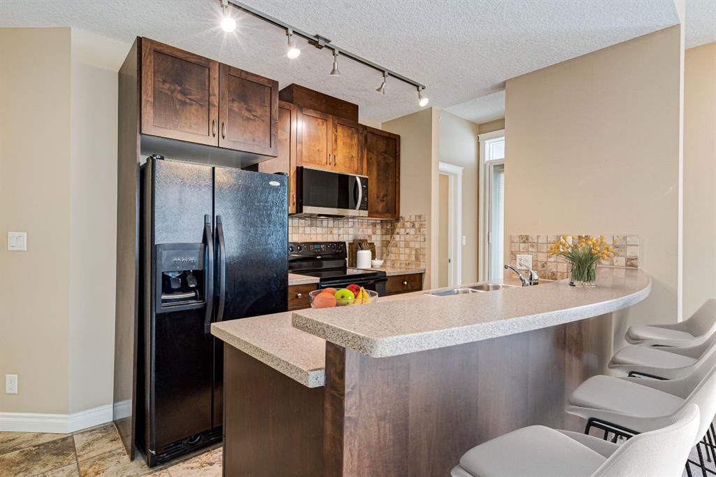 3306, 24 Hemlock Crescent SW, Calgary — photo 5 of 22