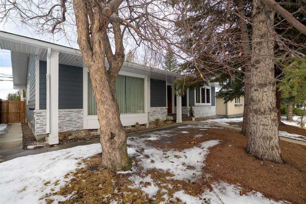 1748 Lake Bonavista Drive SE, Calgary — photo 2 of 47