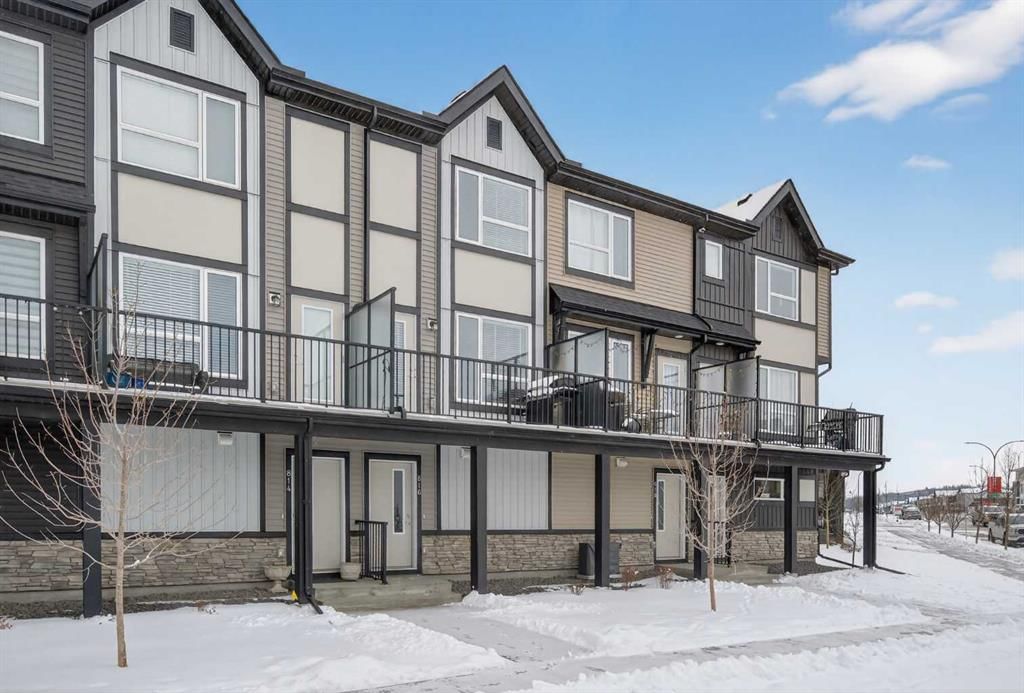 816 Belmont Drive SW, Calgary — main listing photo