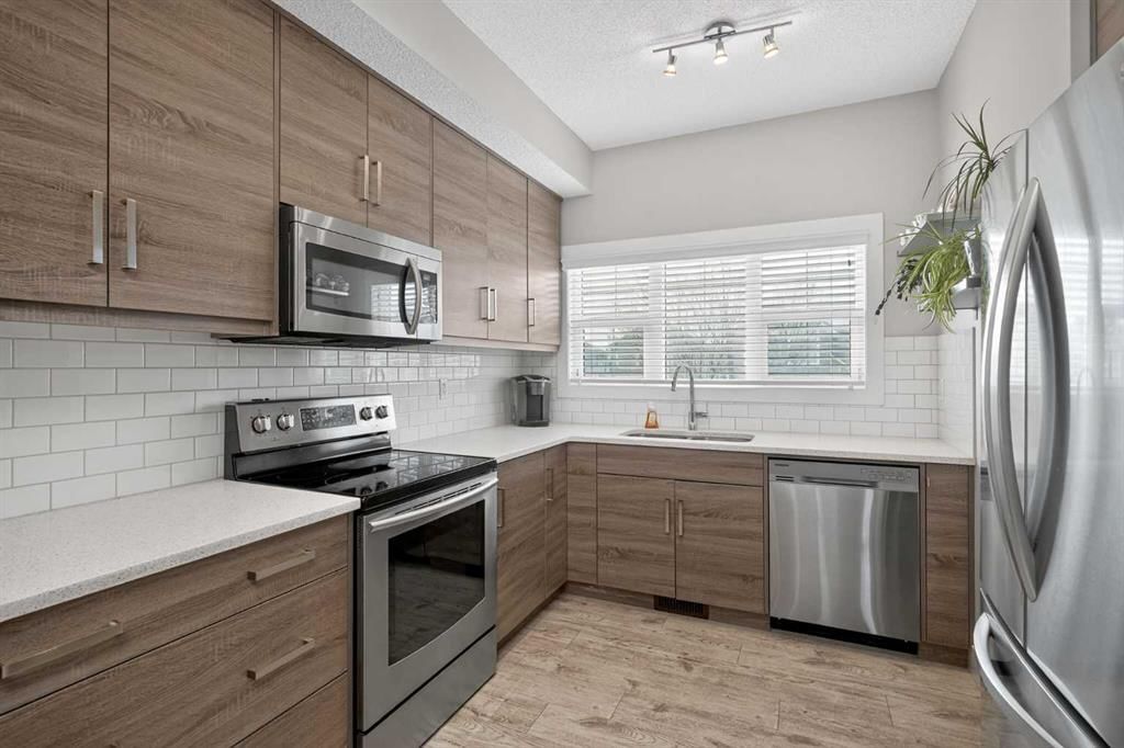 440 Nolan Hill Boulevard NW, Calgary — photo 3 of 41