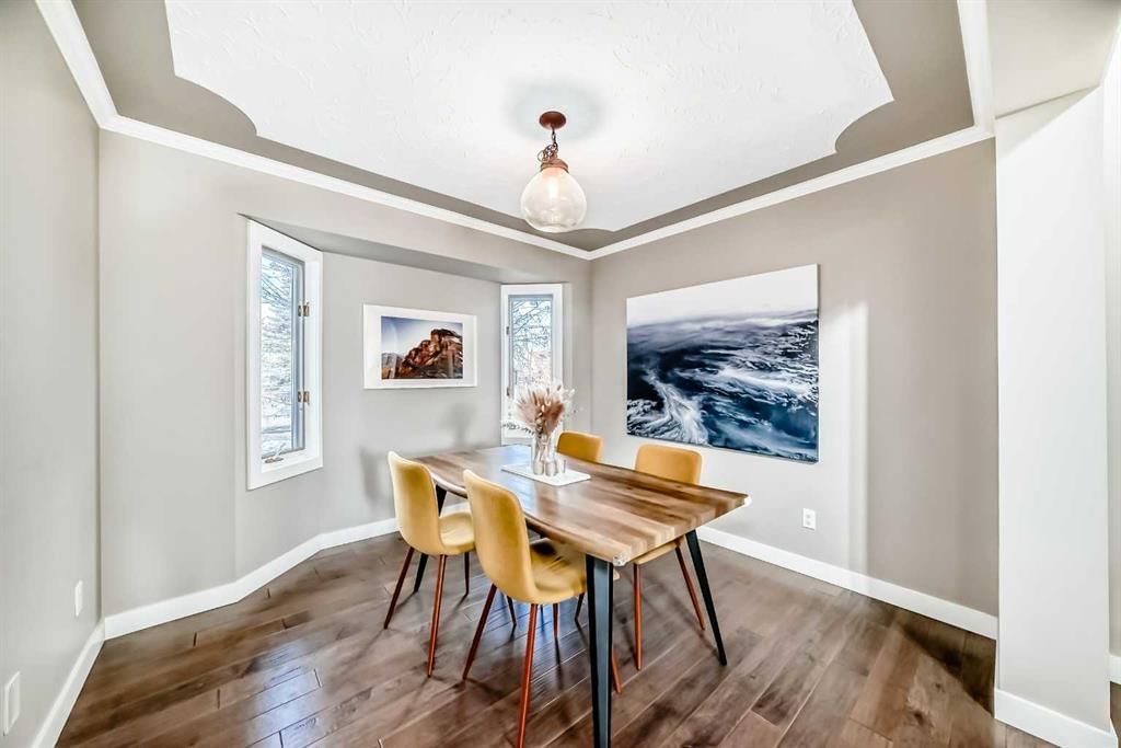 152 Wood Valley Rise SW, Calgary — photo 4 of 33