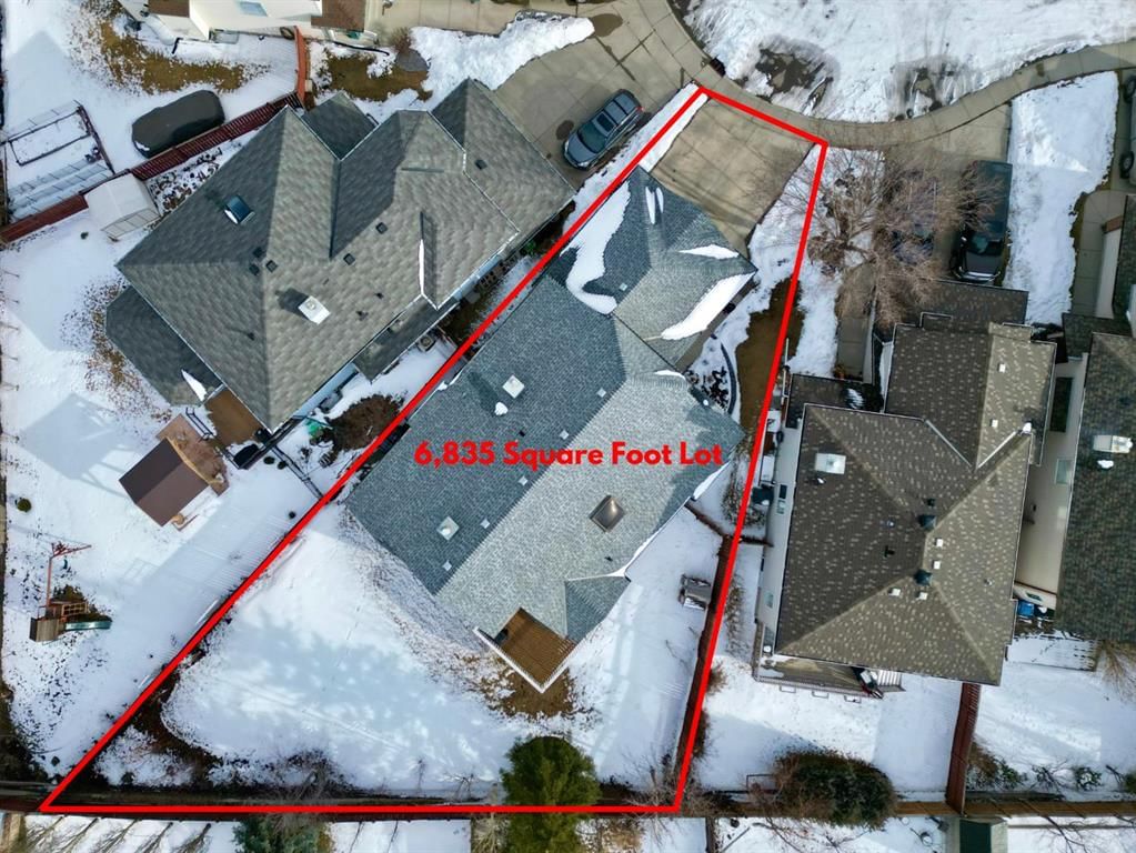 162 Rocky Ridge Circle NW, Calgary — photo 2 of 47