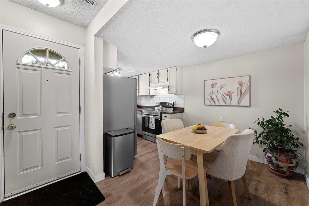 11, 420 Grier Avenue NE, Calgary — photo 2 of 28