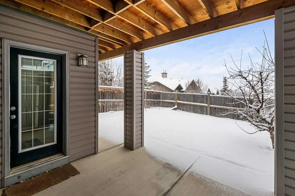 79 Pantego Way NW, Calgary — photo 3 of 46