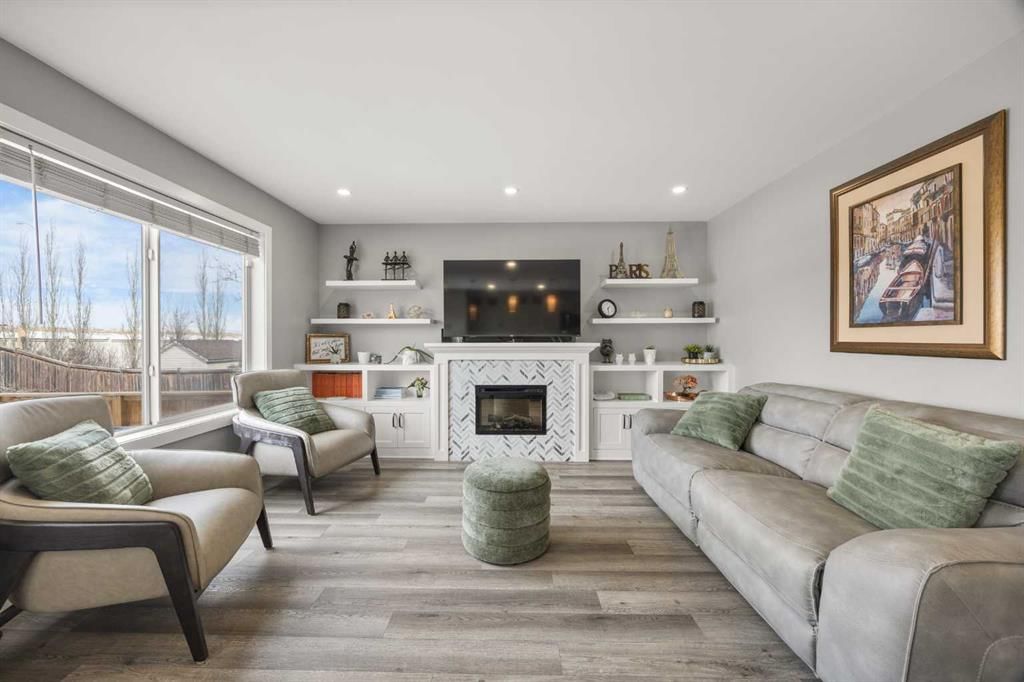 117 Citadel Bluff Close NW, Calgary — photo 2 of 40