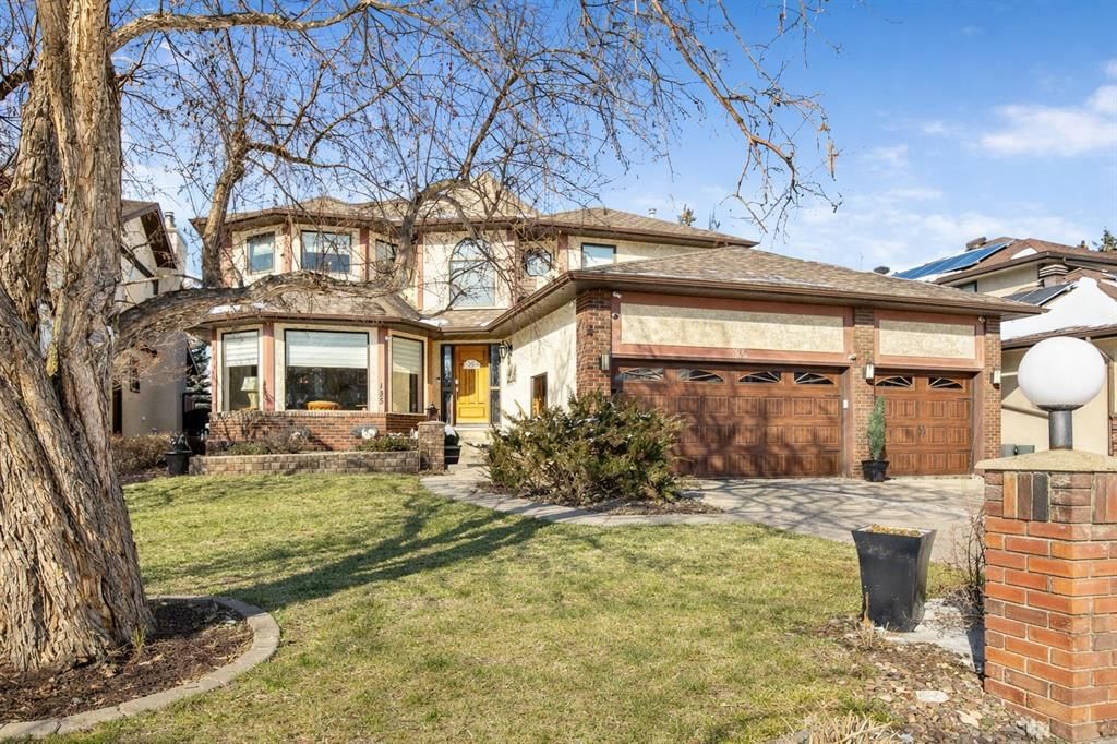 135 Canter Place SW, Calgary — main listing photo