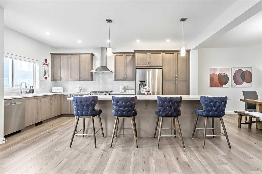 882 Bluerock Way SW, Calgary — main listing photo