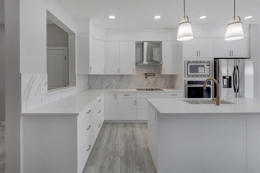 124 Carringvue Place NW, Calgary — photo 4 of 43