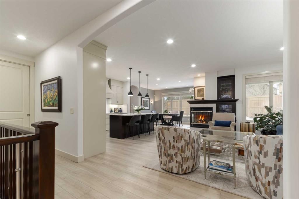 551 Evergreen Circle SW, Calgary — photo 5 of 50