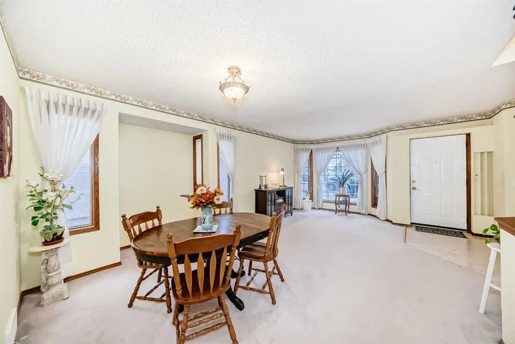 40 Harvest Glen Mews NE, Calgary — photo 2 of 49