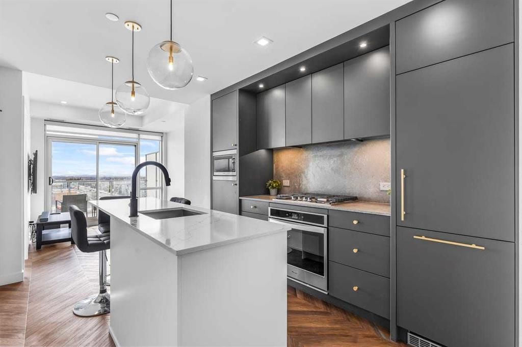 614, 8505 Broadcast Avenue SW, Calgary — photo 2 of 34